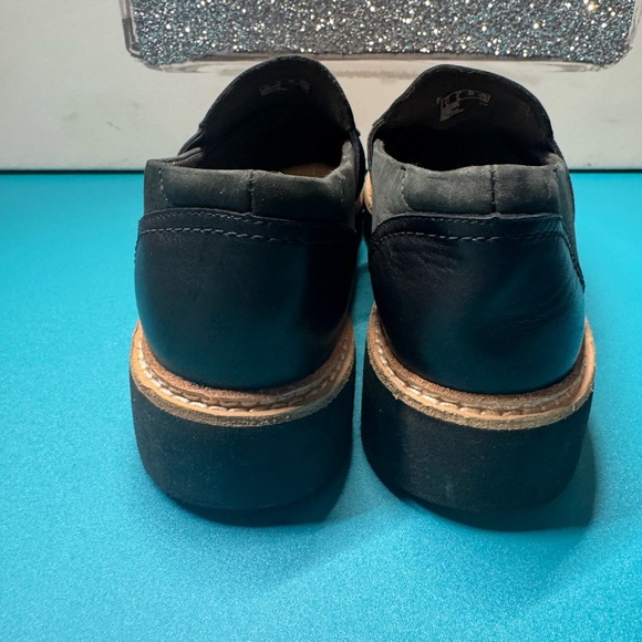 Clarks Black shoes size 8 - Picture 7 of 13